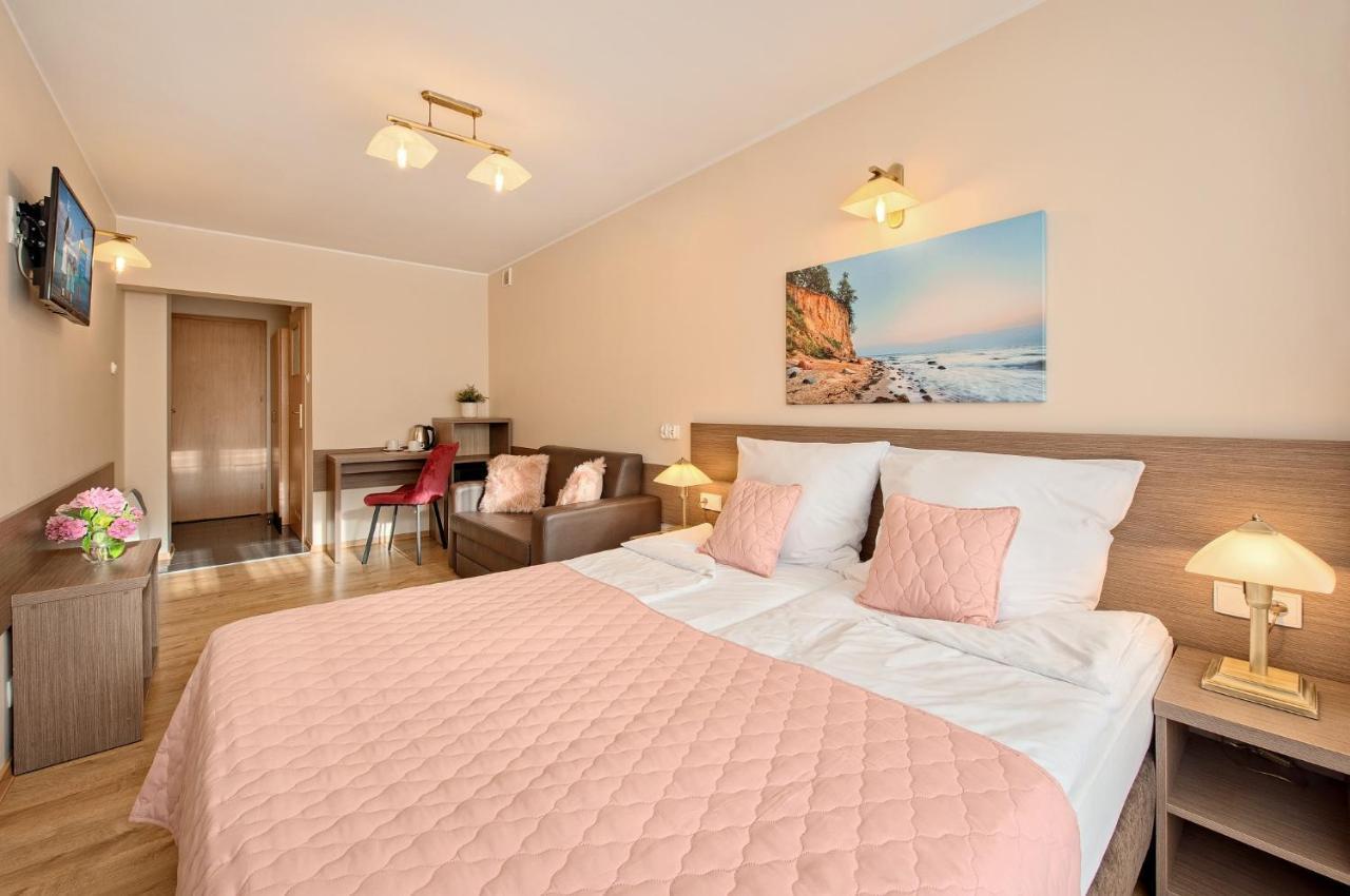 Hotel Osrodek Wypoczynkowy Star Łeba Esterno foto