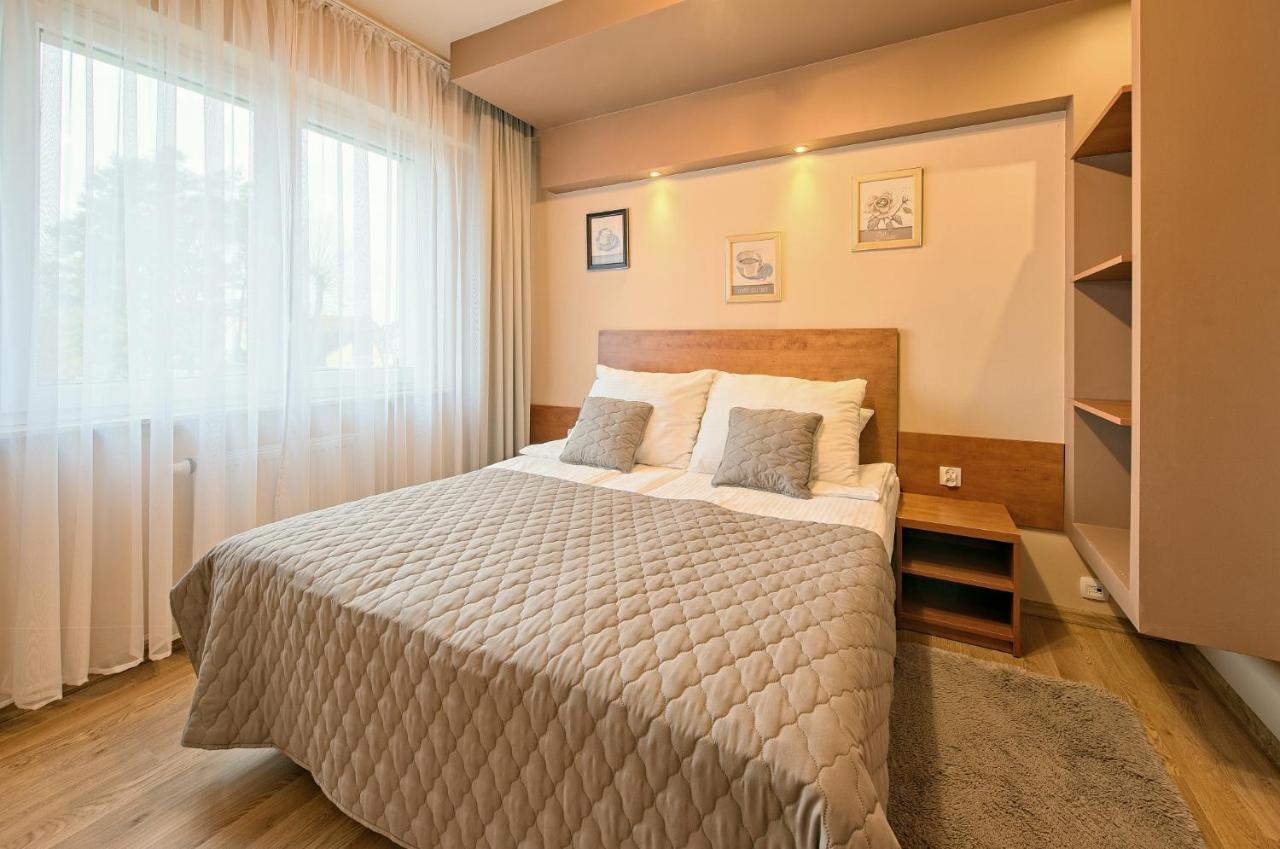 Hotel Osrodek Wypoczynkowy Star Łeba Esterno foto