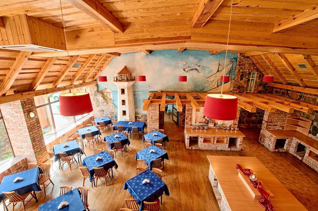 Hotel Osrodek Wypoczynkowy Star Łeba Esterno foto